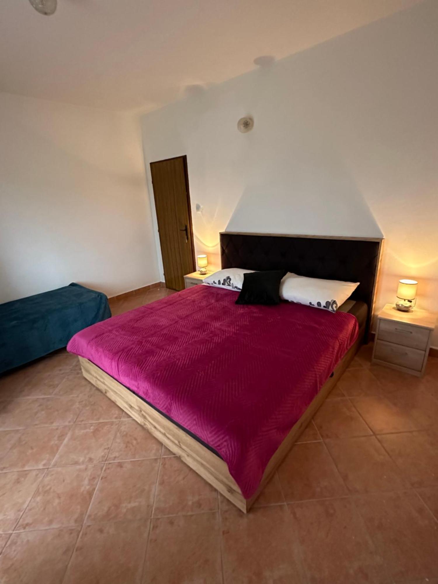 בטינה Apartments Vala מראה חיצוני תמונה